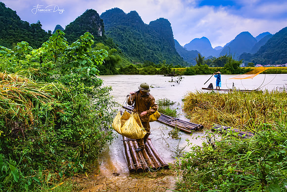 River work mountain silence Vietnam rice fisherman net