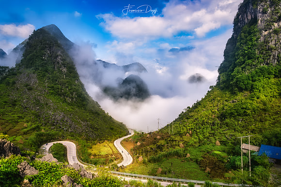 Dong Van, Into the Clouded Highlands Vietnam landscape scenic clouds mountains
